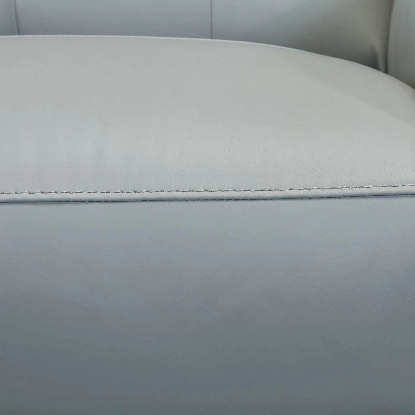 Cheapest π€© Loveseats Armen Living Steffanie Power Reclining Loveseat With USB Port π - Image 7