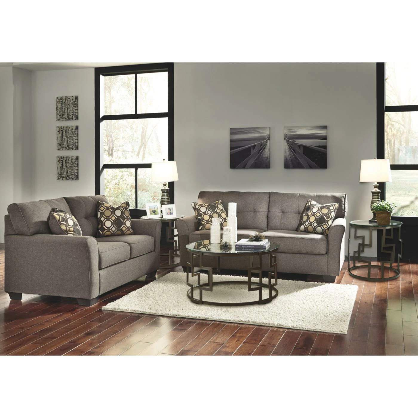 Discount ๐ฅ Sofas Signature Design By Ashley Tibbee Sofa โ๏ธ - Image 2