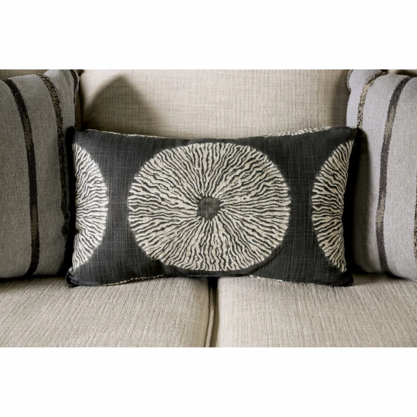 Cheapest π₯° Sofas Furniture Of America Lizzie Nailhead Sofa π€© - Image 5